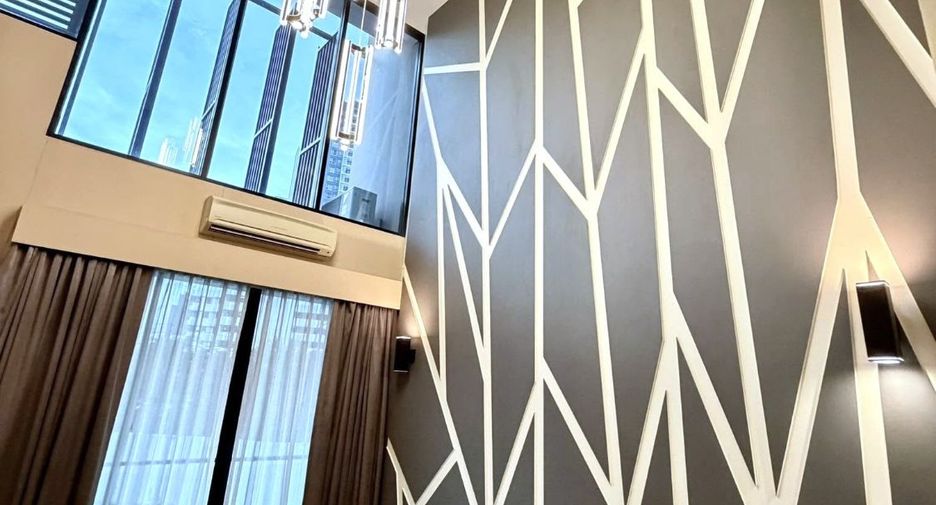 Haus zur Miete mit 3 Zimmer in Khlong Toei, Bangkok