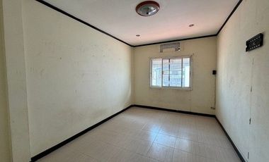 Продажа 3 спальни таунхаус в Дон Муеанг, Бангкок