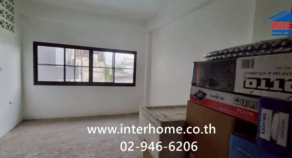 Gewerbefläche zum Kauf mit 1 Zimmer in Din Daeng, Bangkok