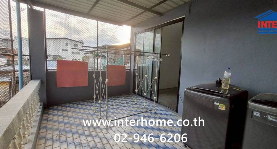 Gewerbefläche zum Kauf mit 1 Zimmer in Din Daeng, Bangkok
