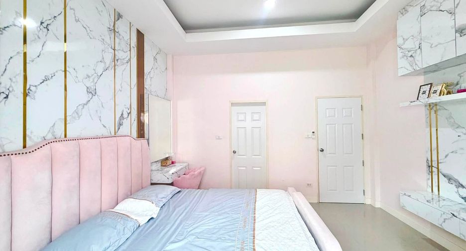 For sale 3 bedrooms house in Bang Lamung, Chonburi