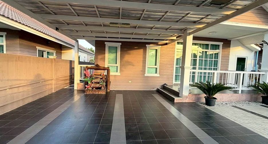 For sale 3 bedrooms house in Bang Lamung, Chonburi