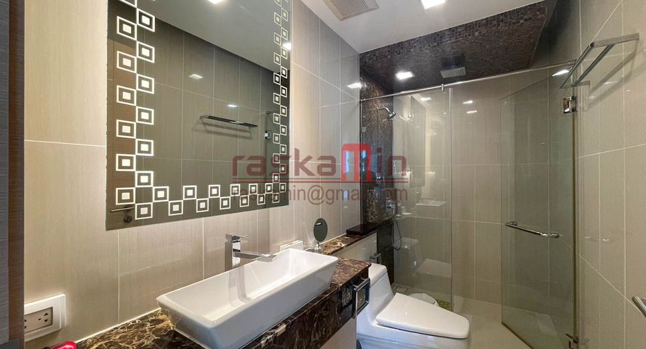 À louer 2 chambres condo à Bang Lamung, Chonburi