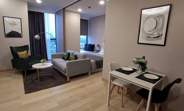 À vendre 1 chambre condo à Khlong Toei, Bangkok