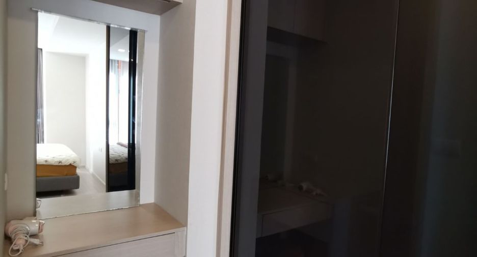 For sale 2 ベッドルーム condo in Khlong Toei, Bangkok
