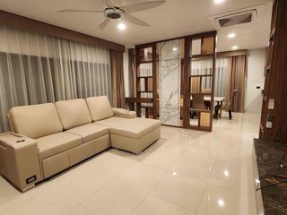 For rent 4 bedrooms house in Bang Kapi, Bangkok