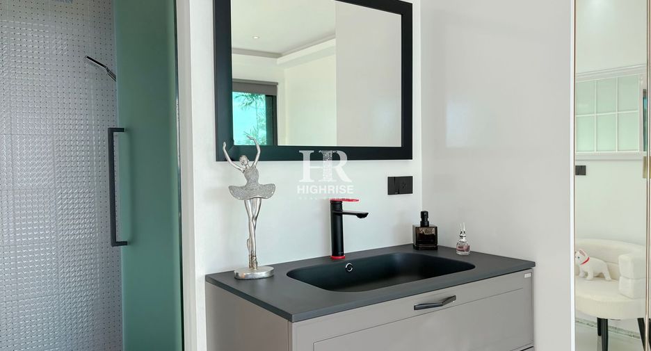 For sale 1 bed condo in Bang Lamung, Chonburi