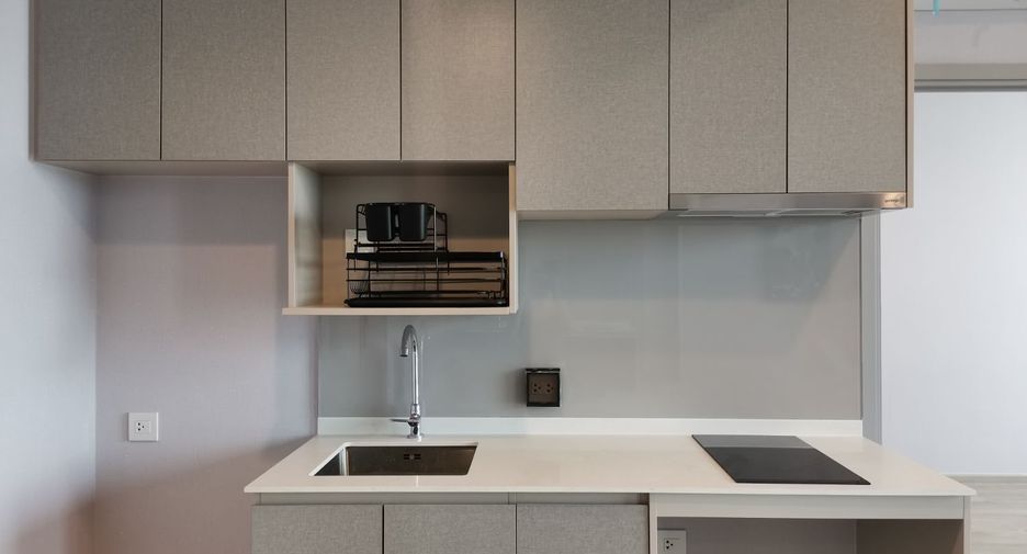 For rent 1 bed condo in Sathon, Bangkok