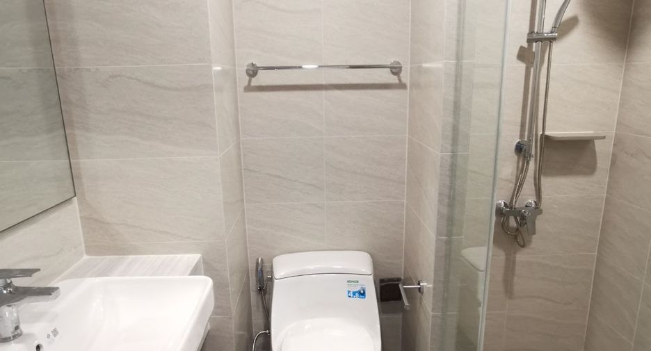 For rent 1 bed condo in Sathon, Bangkok