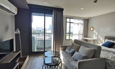 À vendre 1 chambre condo à Din Daeng, Bangkok