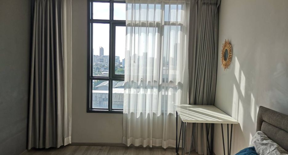 À vendre 1 chambre condo à Din Daeng, Bangkok