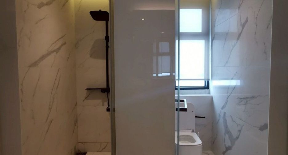 À louer et à vendre 2 chambres condo à Ratchathewi, Bangkok