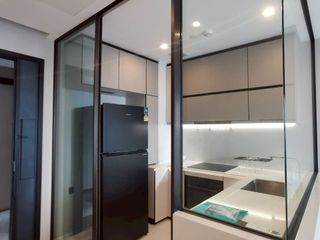 Аренда и продажа 2 спальни кондо в Ратчатхещи, Бангкок