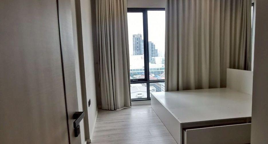 À louer et à vendre 2 chambres condo à Ratchathewi, Bangkok
