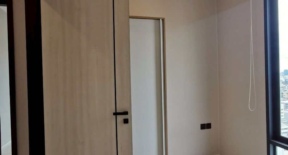 À louer et à vendre 2 chambres condo à Ratchathewi, Bangkok