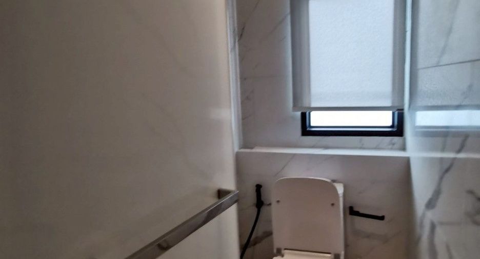 À louer et à vendre 2 chambres condo à Ratchathewi, Bangkok