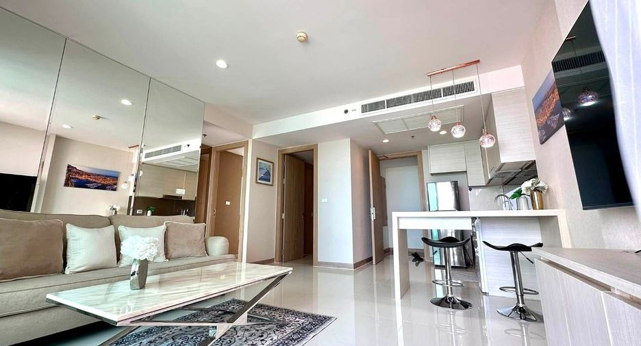 Condo en venta de 2 habitaciones en Bang Lamung, Chonburi