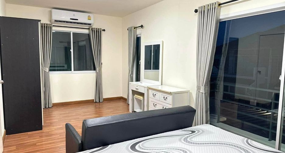 For rent 3 bedrooms house in Bang Lamung, Chonburi