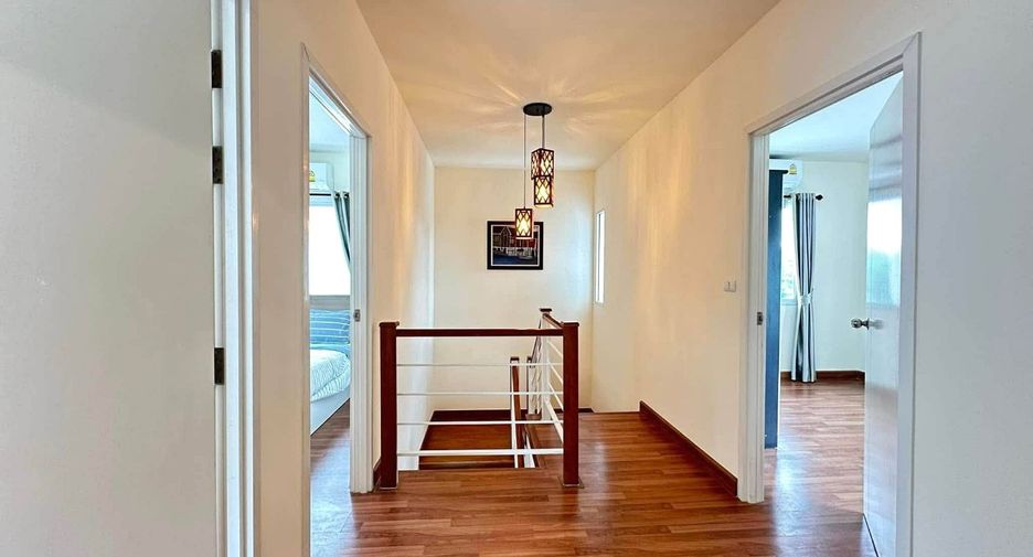 For rent 3 bedrooms house in Bang Lamung, Chonburi