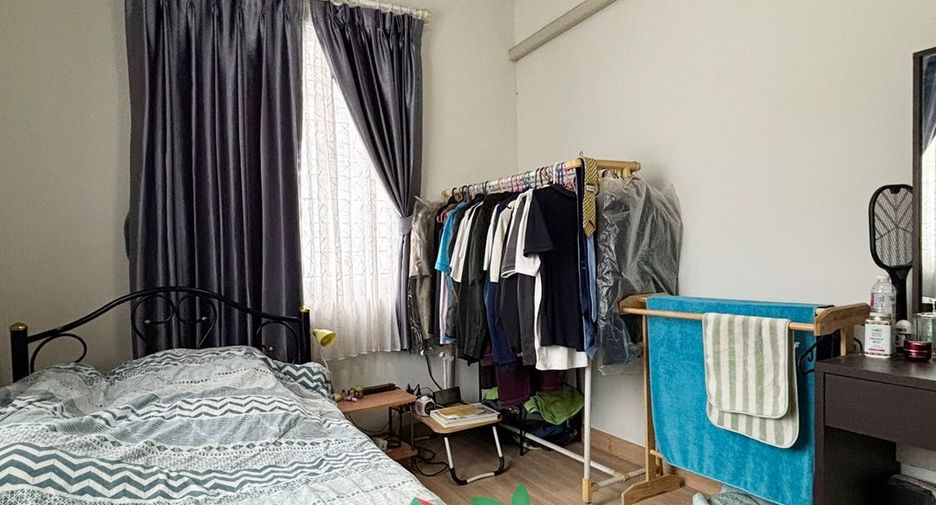 For sale 3 bedrooms townhouse in Bang Kruai, Nonthaburi