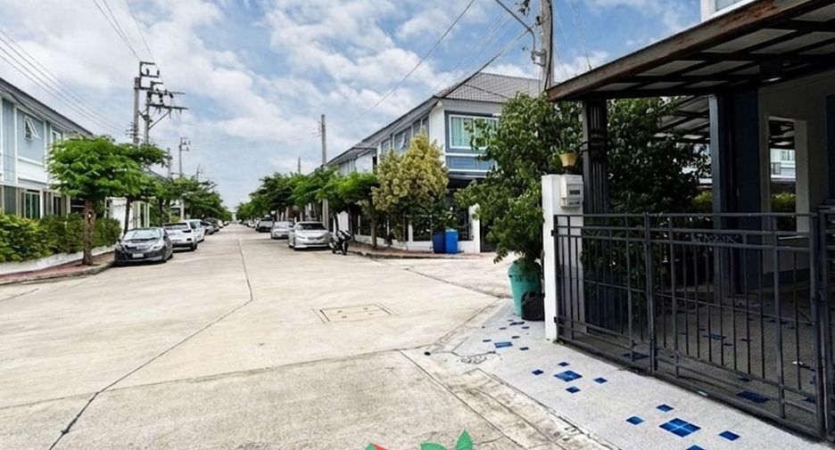 For sale 3 bedrooms townhouse in Bang Kruai, Nonthaburi