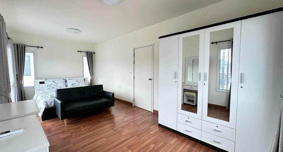 For rent 3 bedrooms house in Bang Lamung, Chonburi