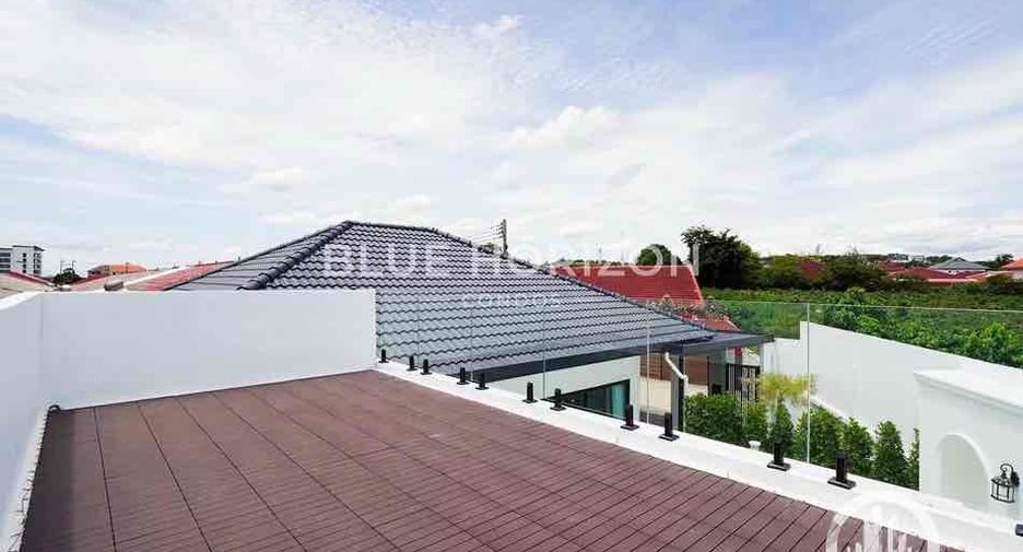 À vendre 3 chambres villa à Jomtien, Pattaya