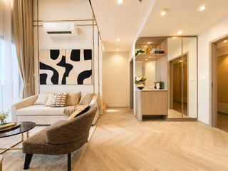 À vendre 2 chambres condo à Bang Na, Bangkok