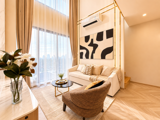 À vendre 2 chambres condo à Bang Na, Bangkok