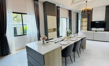 À louer et à vendre 3 chambres villa à Bang Lamung, Chonburi