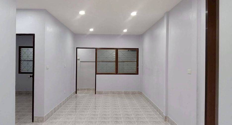 For sale 2 bedrooms townhouse in Kathu, Phuket