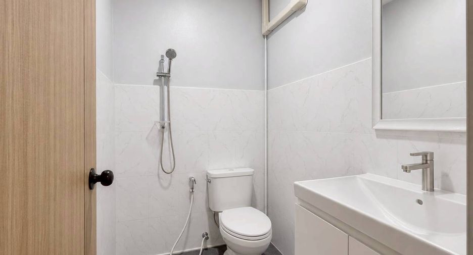 For sale 2 bedrooms townhouse in Kathu, Phuket