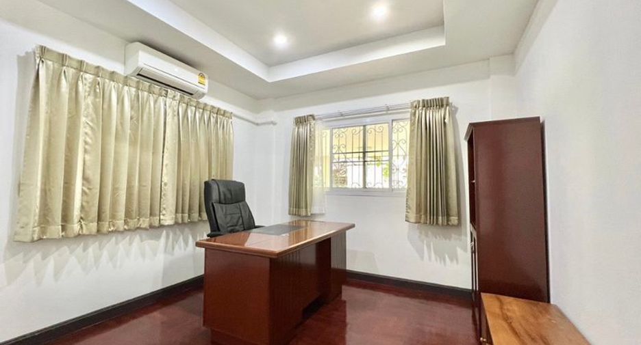 Casa en alquiler de 5 habitaciones en Mueang Chiang Mai, Chiang Mai