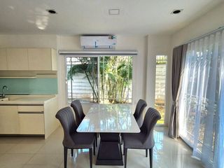 Casa en alquiler de 4 habitaciones en Mueang Chiang Mai, Chiang Mai