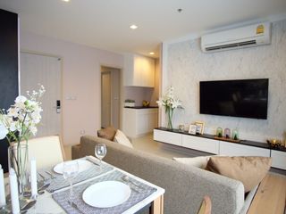 Condo en venta de 2 habitaciones en Khlong Toei, Bangkok