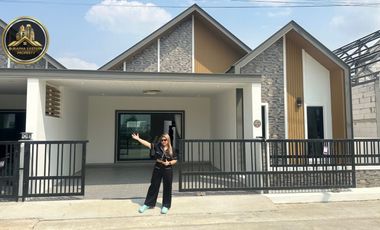 For sale 2 bedrooms house in Phanat Nikhom, Chonburi
