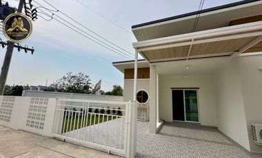 For sale 2 bedrooms house in Phanat Nikhom, Chonburi