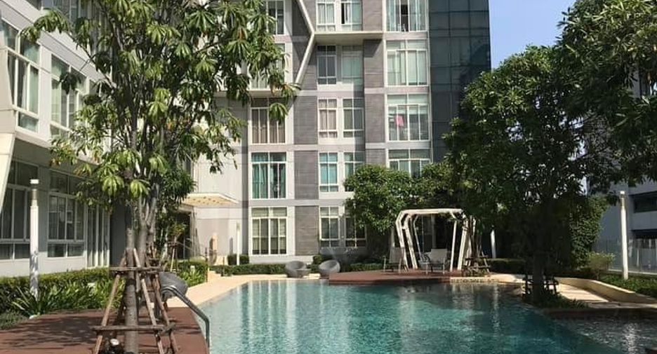 À louer 2 chambres condo à Phra Khanong, Bangkok