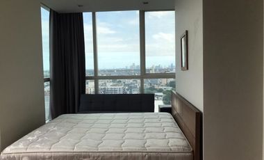 À louer et à vendre 2 chambres condo à Phra Khanong, Bangkok