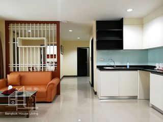 À louer 2 chambres appartement à Khlong Toei, Bangkok