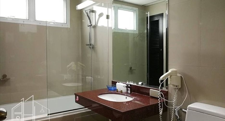 For rent 2 ベッドルーム apartment in Khlong Toei, Bangkok