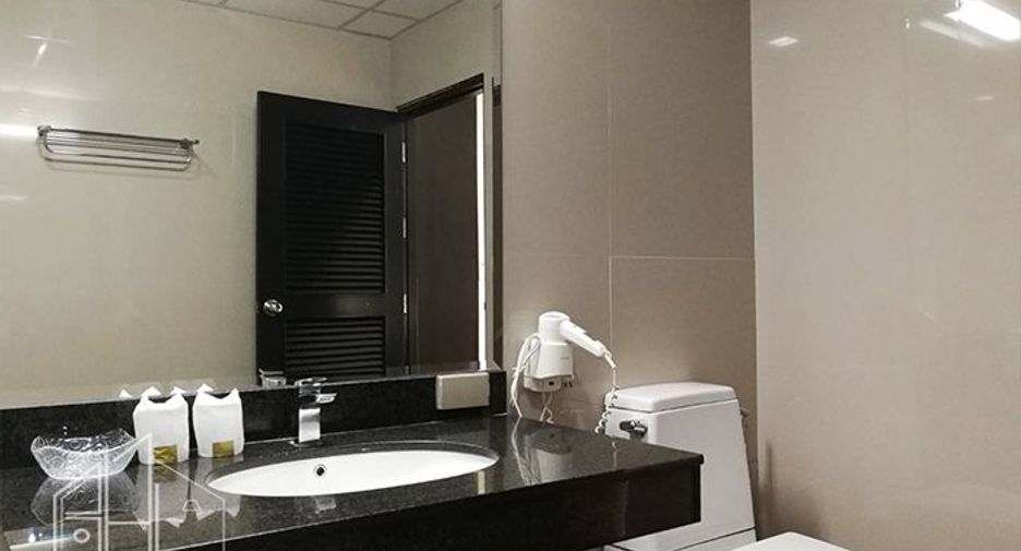 For rent 1 Beds condo in Khlong Toei, Bangkok