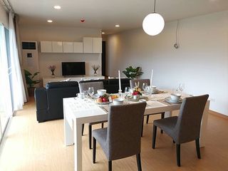 For rent 2 bedrooms condo in Watthana, Bangkok