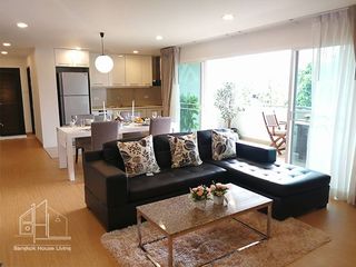 For rent 2 bedrooms condo in Watthana, Bangkok