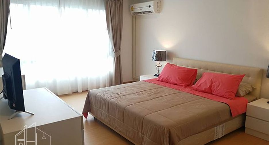 For rent 2 bedrooms condo in Watthana, Bangkok