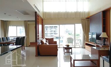 Wohnung zur Miete mit 3 Zimmer in Khlong Toei, Bangkok