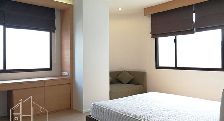 À louer 2 chambres appartement à Watthana, Bangkok