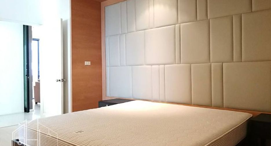 À louer 2 chambres appartement à Watthana, Bangkok