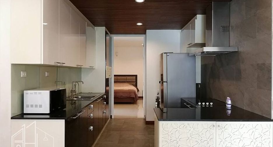 For rent 3 bedrooms condo in Watthana, Bangkok