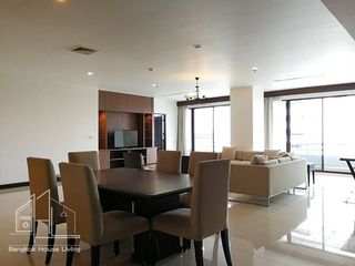 For rent 4 bedrooms condo in Watthana, Bangkok
